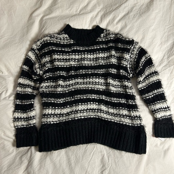 ASOS/TOPSHOP Woven Sweater - Picture 3 of 5
